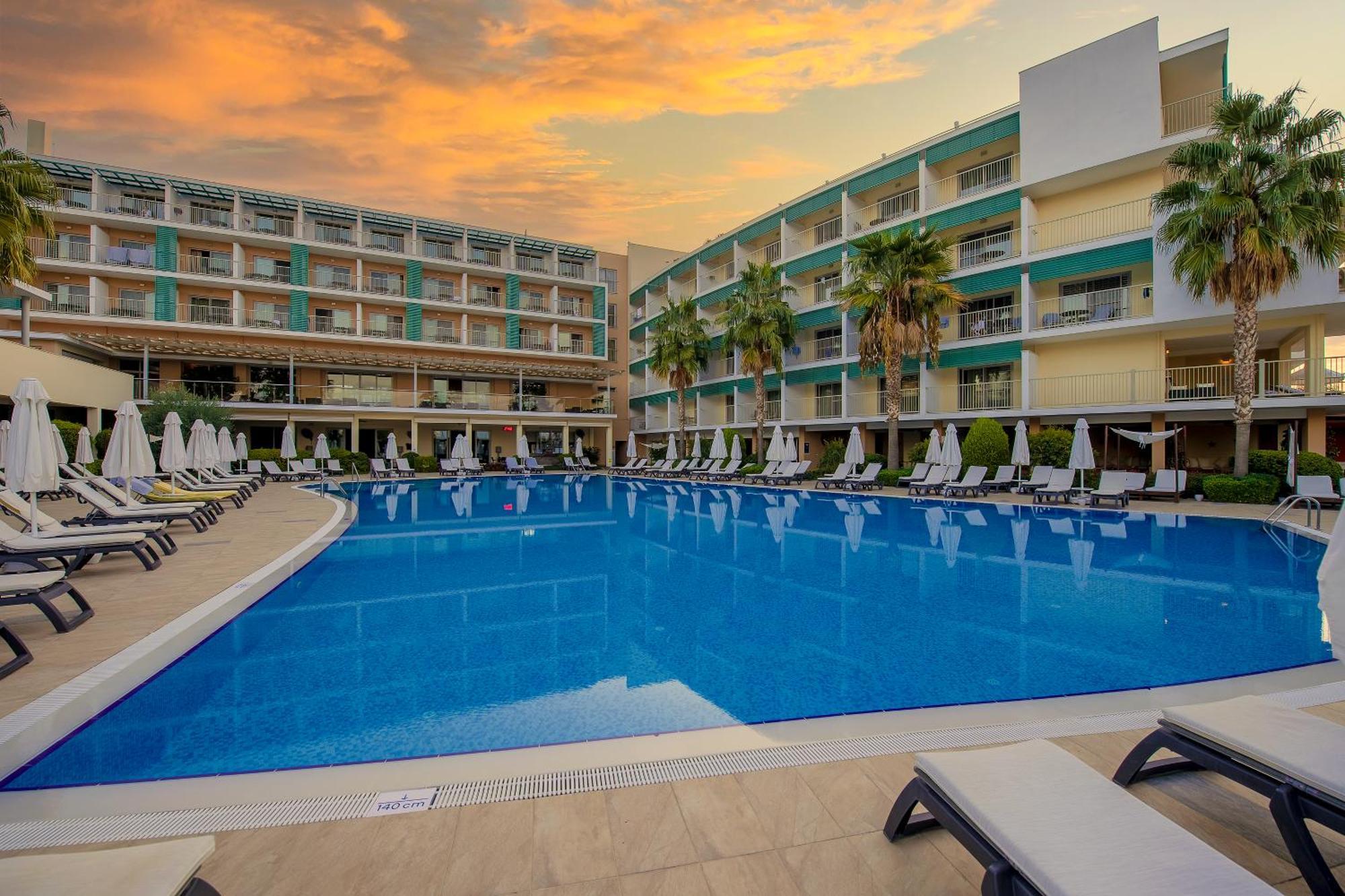 Hotel Tui Blue Barut Andiz (Adults Only) Side Exterior foto